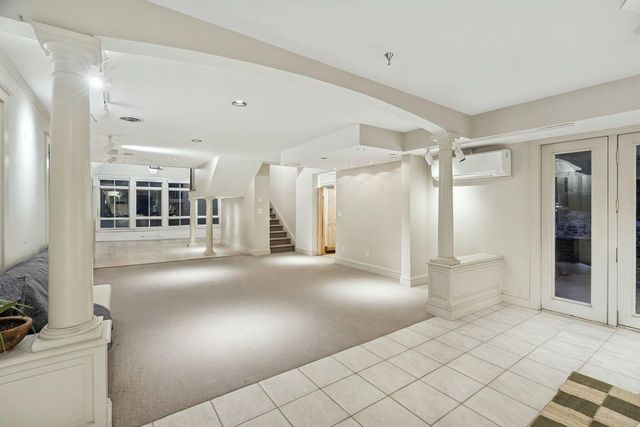 299 Mountain Road, Stowe, VT 05672