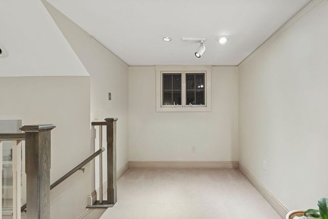 299 Mountain Road, Stowe, VT 05672