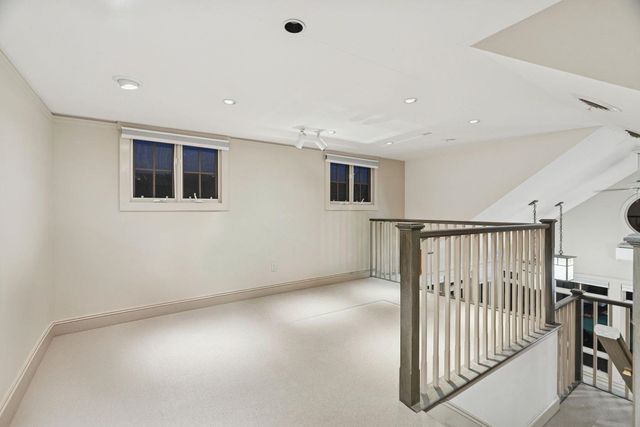 299 Mountain Road, Stowe, VT 05672