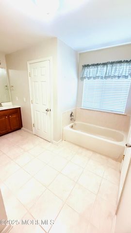 1091 Morning Glory Drive 1091, Monroe, NJ 08831