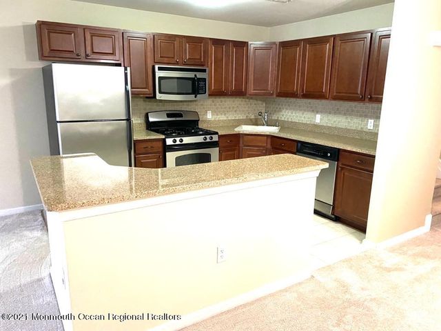 1091 Morning Glory Drive 1091, Monroe, NJ 08831