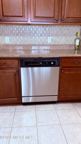 1091 Morning Glory Drive 1091, Monroe, NJ 08831