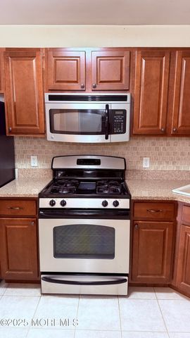 1091 Morning Glory Drive 1091, Monroe, NJ 08831