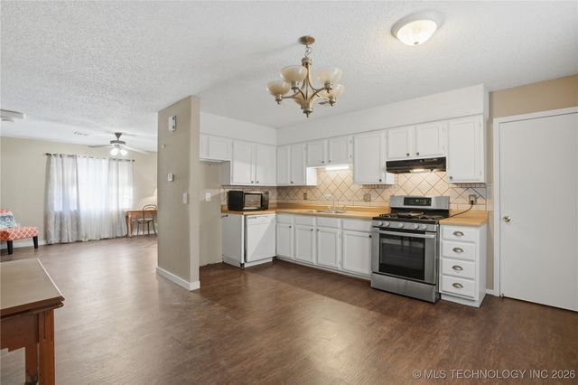 97926 S 4535 Road, Sallisaw, OK 74962