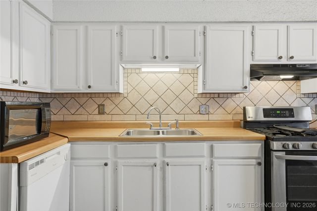 97926 S 4535 Road, Sallisaw, OK 74962