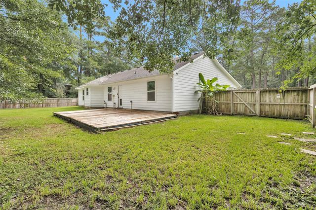 15677 Corinthian Way, Willis, TX 77318