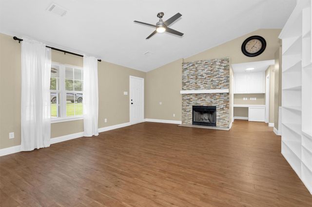 15677 Corinthian Way, Willis, TX 77318