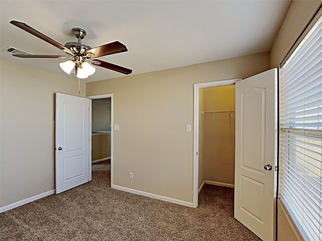 1852 Wickham Drive, Burleson, TX 76028