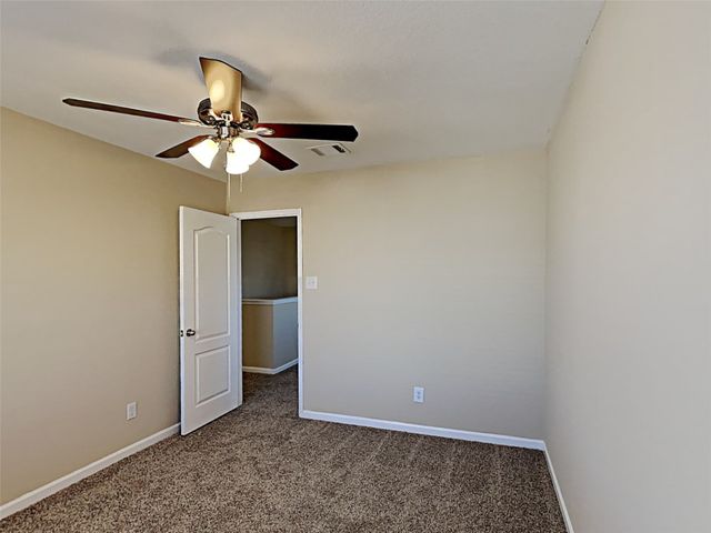 1852 Wickham Drive, Burleson, TX 76028