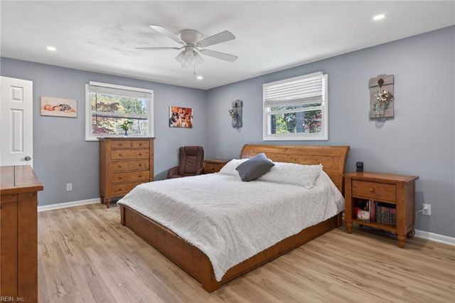 403 Holloway DR, Portsmouth, VA 23701