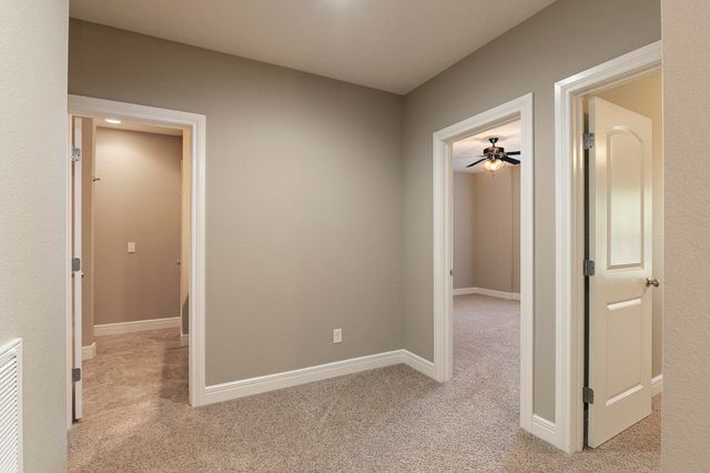5055 E Farm Road 122, Springfield, MO 65802