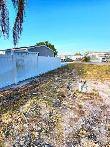 6509 NEW JERSEY STREET, Bradenton, FL 34207