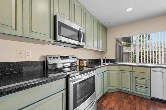 10330 Rosie Lane, Santee, CA 92071