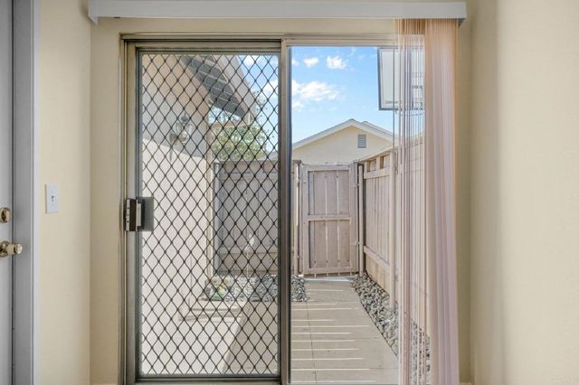 10330 Rosie Lane, Santee, CA 92071