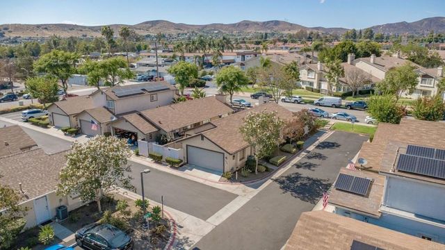 10330 Rosie Lane, Santee, CA 92071