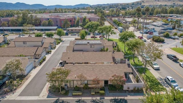 10330 Rosie Lane, Santee, CA 92071
