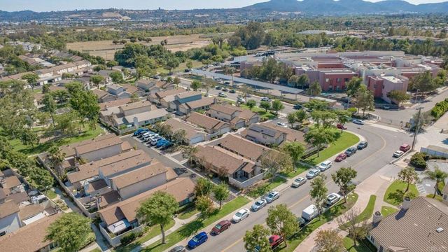 10330 Rosie Lane, Santee, CA 92071