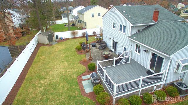 19 Norton Street, Edison, NJ 08820