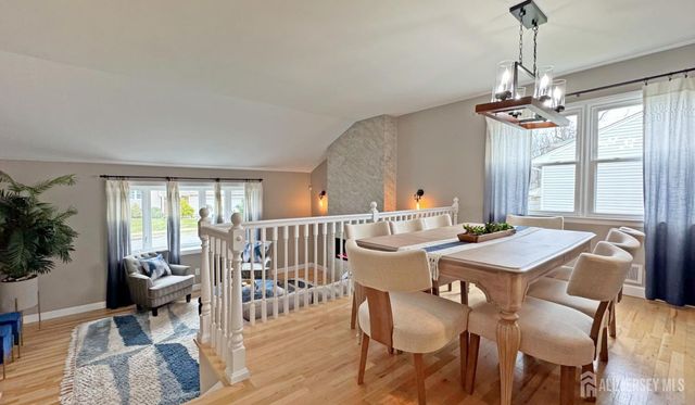 19 Norton Street, Edison, NJ 08820