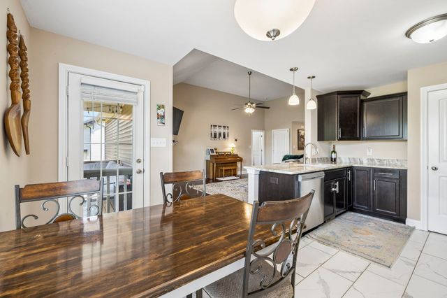 1149 Racker Dr, Clarksville, TN 37043