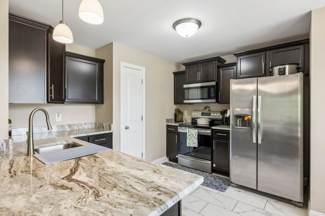 1149 Racker Dr, Clarksville, TN 37043