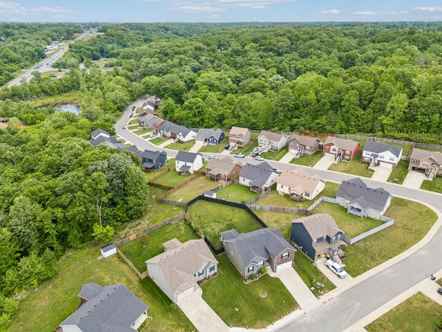 1149 Racker Dr, Clarksville, TN 37043