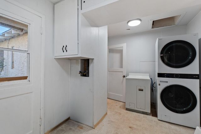 686 Coronado Street, Redding, CA 96003