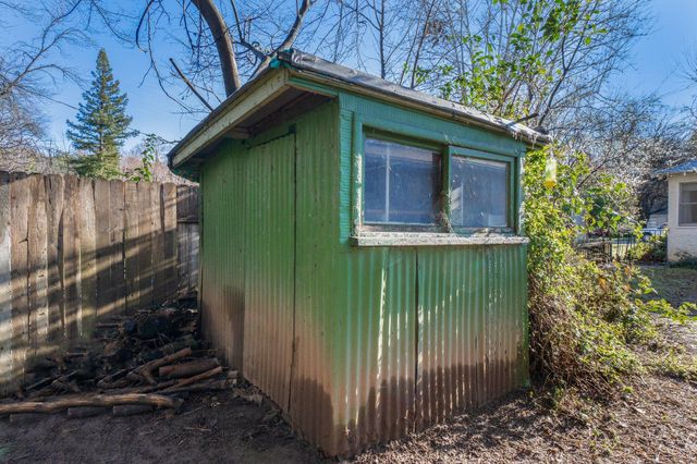 686 Coronado Street, Redding, CA 96003