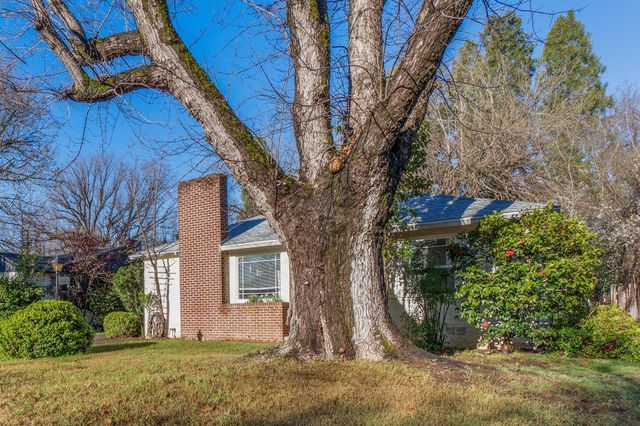 686 Coronado Street, Redding, CA 96003