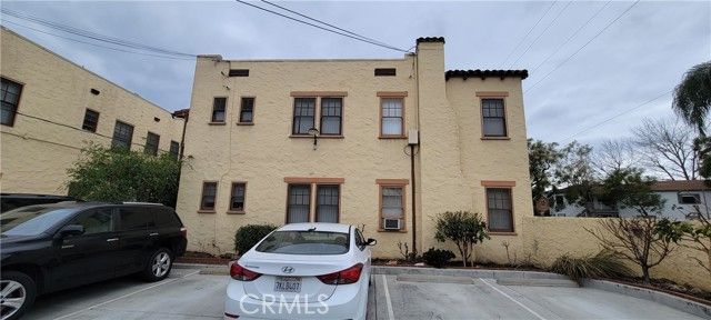 502 E Wellington Avenue, Santa Ana, CA 92701