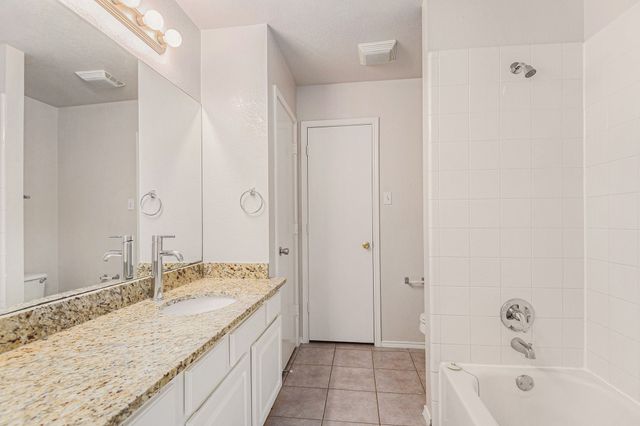 236 Rentz Place Circle, Weatherford, TX 76086