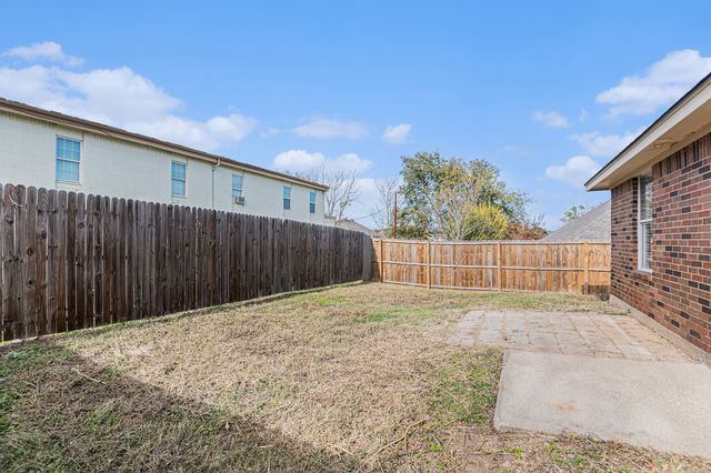 236 Rentz Place Circle, Weatherford, TX 76086