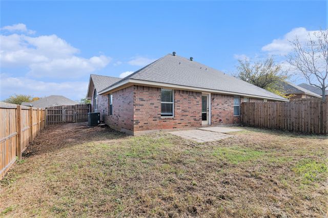 236 Rentz Place Circle, Weatherford, TX 76086