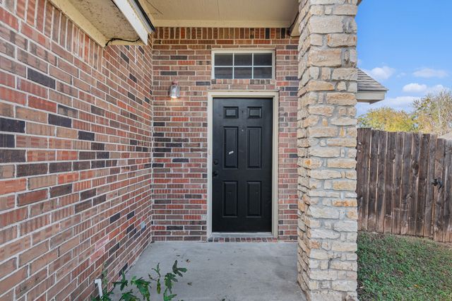236 Rentz Place Circle, Weatherford, TX 76086