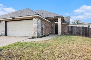236 Rentz Place Circle, Weatherford, TX 76086