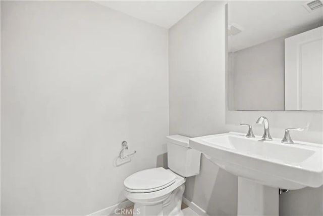 135 Messenger, Irvine, CA 92618