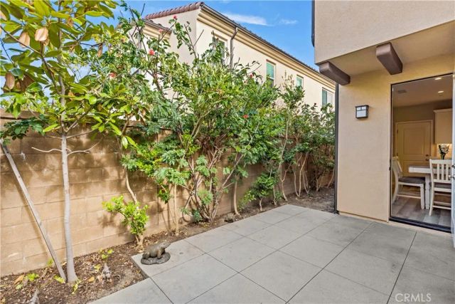 135 Messenger, Irvine, CA 92618