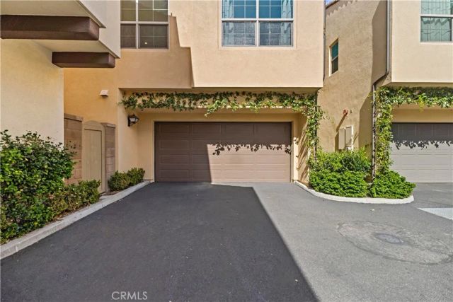 135 Messenger, Irvine, CA 92618