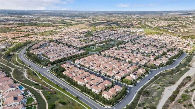 135 Messenger, Irvine, CA 92618