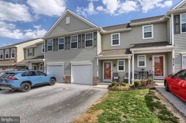 8121 LENKER DR, Harrisburg, PA 17112