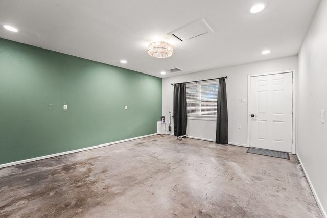 3103 Metz Dr, Midland, TX 79705