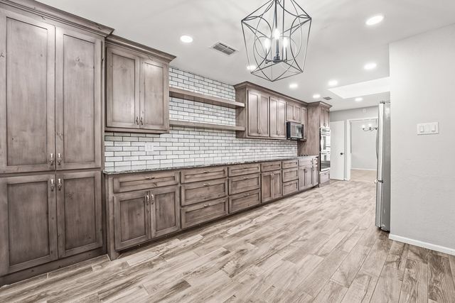 3103 Metz Dr, Midland, TX 79705