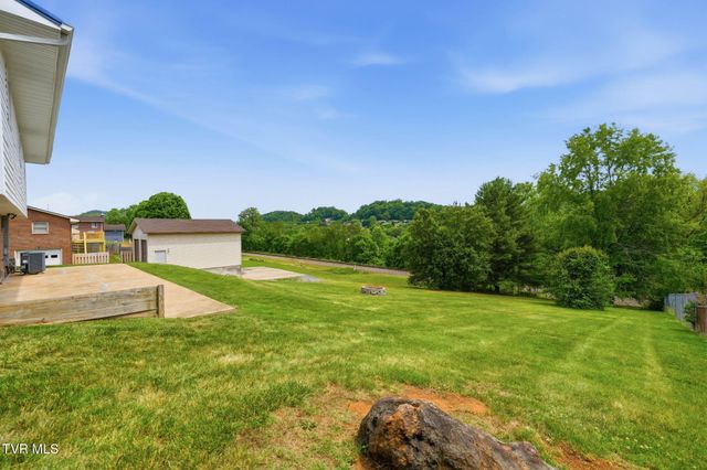 139 Grandview Road, Church Hill, TN 37642