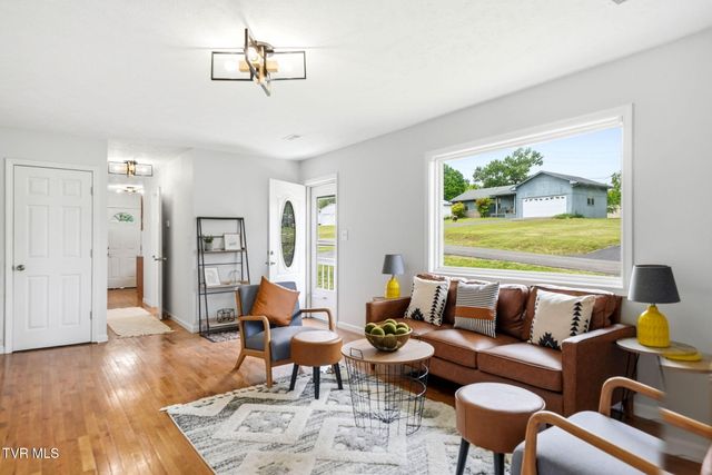 139 Grandview Road, Church Hill, TN 37642
