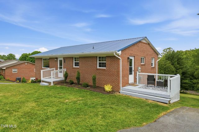 139 Grandview Road, Church Hill, TN 37642