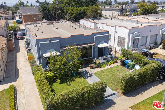 2211 S Bronson Avenue, Los Angeles, CA 90018