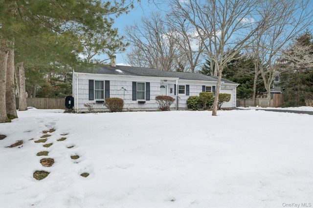 7 Joni Drive, Mount Sinai, NY 11766