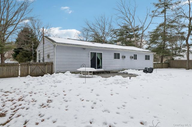 7 Joni Drive, Mount Sinai, NY 11766