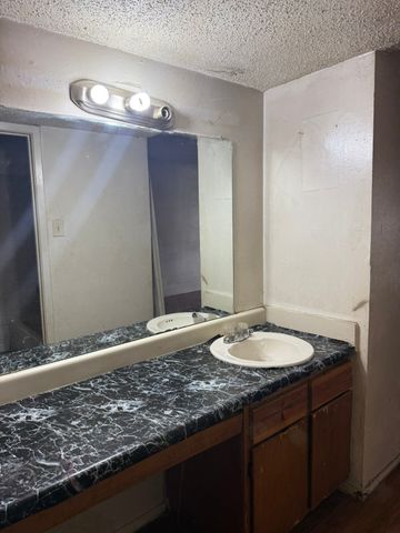 6050 Melody Lane 108, Dallas, TX 75231