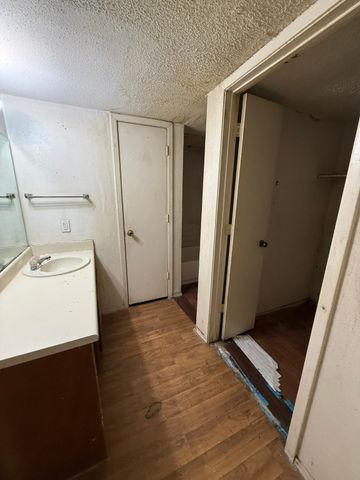 6050 Melody Lane 108, Dallas, TX 75231